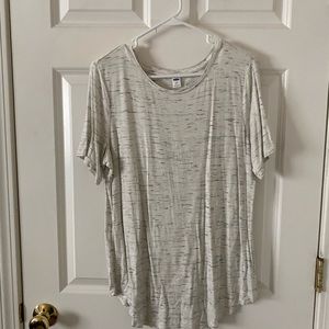 Old navy t shirt